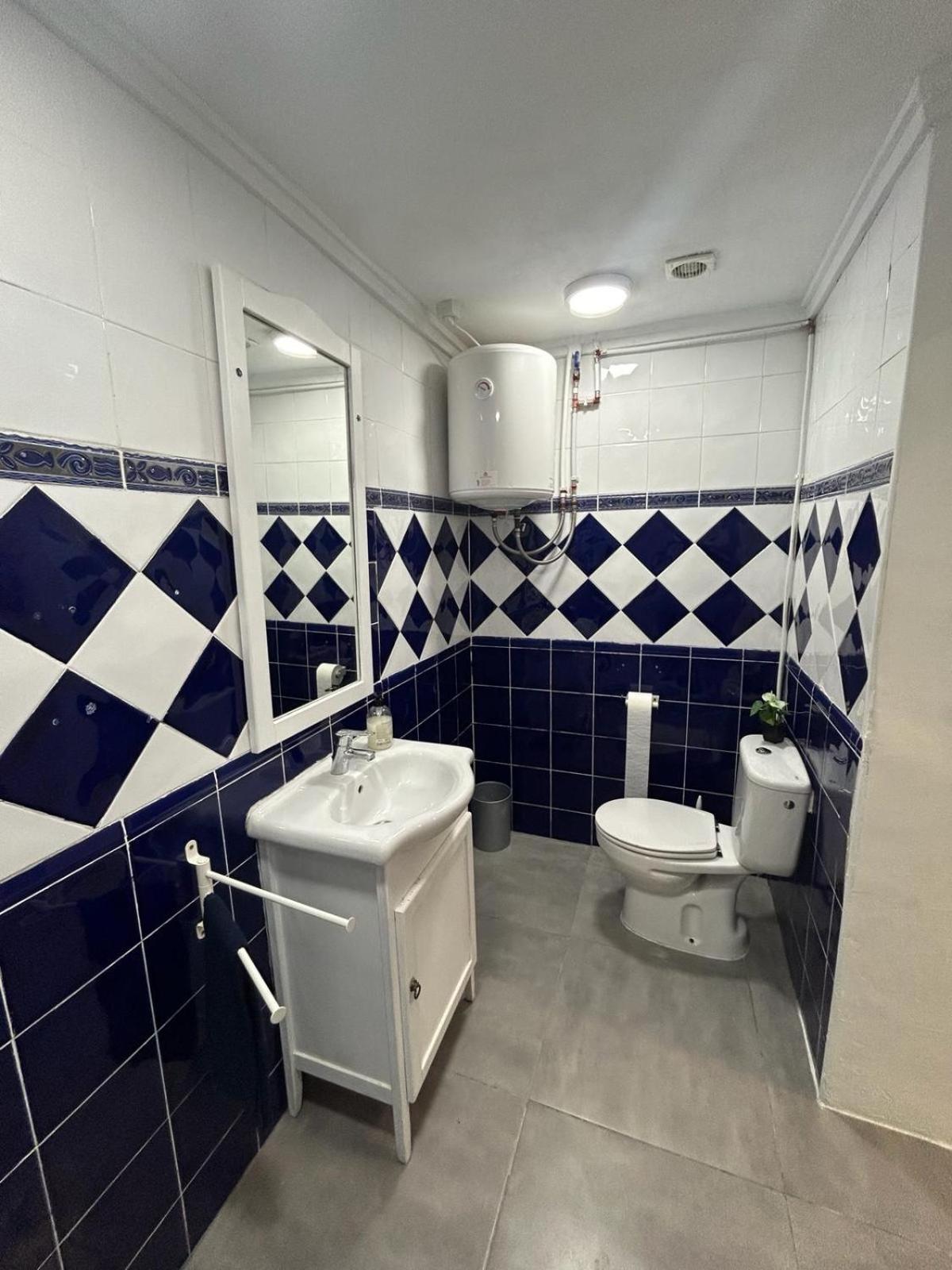 Suite Privado Playa Malvarrosa Valencia Exteriör bild